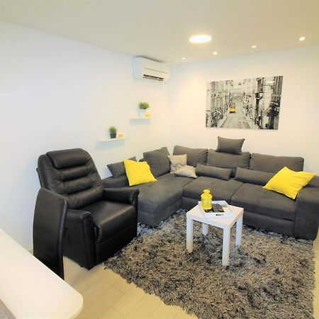 Apartment Pia Sibenik Luaran gambar