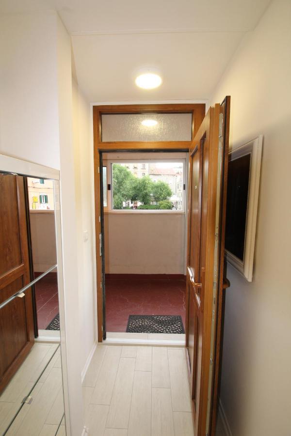 Apartment Pia Sibenik Luaran gambar